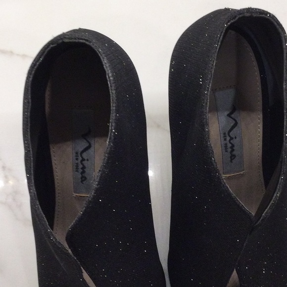 MIA Sparkle Ankle Bootie - Picture 5 of 7